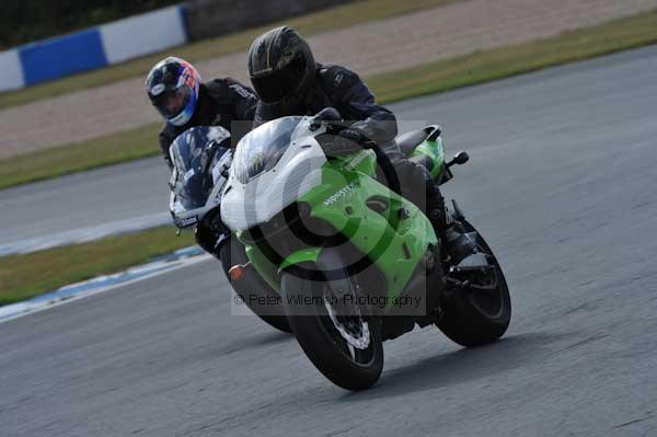 Motorcycle action photographs;donington;donington park leicestershire;donington photographs;event digital images;eventdigitalimages;no limits trackday;peter wileman photography;trackday;trackday digital images;trackday photos