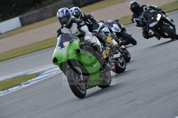 Motorcycle action photographs;donington;donington park leicestershire;donington photographs;event digital images;eventdigitalimages;no limits trackday;peter wileman photography;trackday;trackday digital images;trackday photos