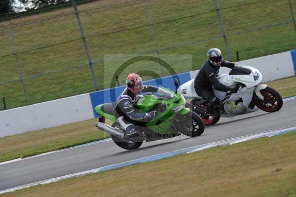 Motorcycle action photographs;donington;donington park leicestershire;donington photographs;event digital images;eventdigitalimages;no limits trackday;peter wileman photography;trackday;trackday digital images;trackday photos