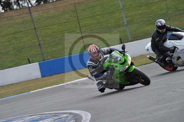 Motorcycle action photographs;donington;donington park leicestershire;donington photographs;event digital images;eventdigitalimages;no limits trackday;peter wileman photography;trackday;trackday digital images;trackday photos