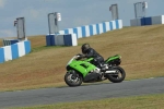 Motorcycle-action-photographs;donington;donington-park-leicestershire;donington-photographs;event-digital-images;eventdigitalimages;no-limits-trackday;peter-wileman-photography;trackday;trackday-digital-images;trackday-photos