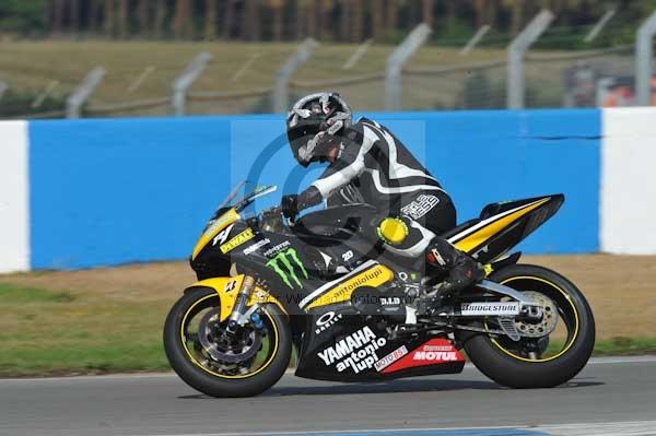 Motorcycle action photographs;donington;donington park leicestershire;donington photographs;event digital images;eventdigitalimages;no limits trackday;peter wileman photography;trackday;trackday digital images;trackday photos