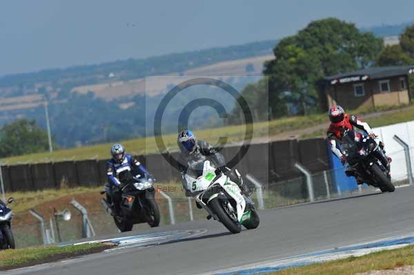 Motorcycle action photographs;donington;donington park leicestershire;donington photographs;event digital images;eventdigitalimages;no limits trackday;peter wileman photography;trackday;trackday digital images;trackday photos