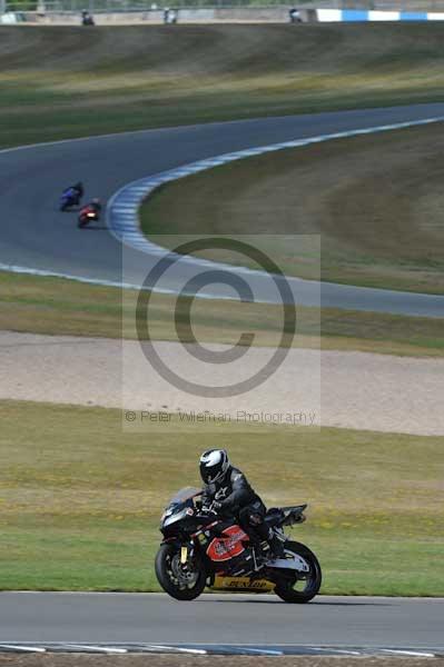 Motorcycle action photographs;donington;donington park leicestershire;donington photographs;event digital images;eventdigitalimages;no limits trackday;peter wileman photography;trackday;trackday digital images;trackday photos