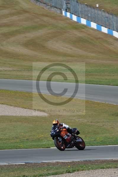 Motorcycle action photographs;donington;donington park leicestershire;donington photographs;event digital images;eventdigitalimages;no limits trackday;peter wileman photography;trackday;trackday digital images;trackday photos