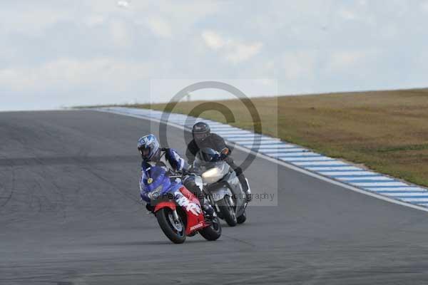 Motorcycle action photographs;donington;donington park leicestershire;donington photographs;event digital images;eventdigitalimages;no limits trackday;peter wileman photography;trackday;trackday digital images;trackday photos