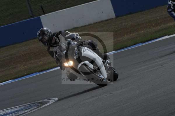 Motorcycle action photographs;donington;donington park leicestershire;donington photographs;event digital images;eventdigitalimages;no limits trackday;peter wileman photography;trackday;trackday digital images;trackday photos