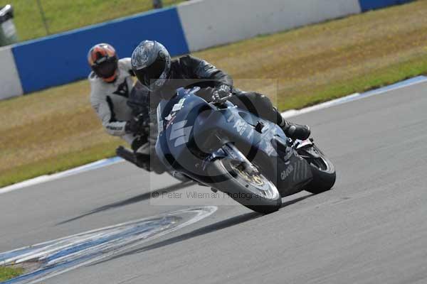 Motorcycle action photographs;donington;donington park leicestershire;donington photographs;event digital images;eventdigitalimages;no limits trackday;peter wileman photography;trackday;trackday digital images;trackday photos