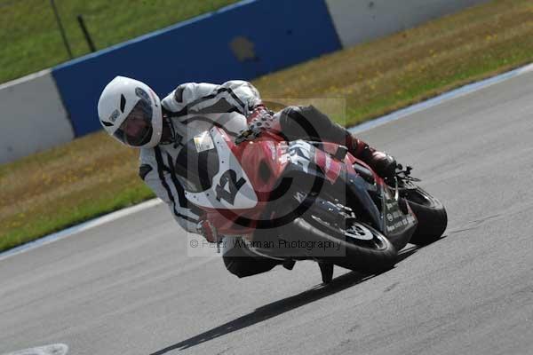 Motorcycle action photographs;donington;donington park leicestershire;donington photographs;event digital images;eventdigitalimages;no limits trackday;peter wileman photography;trackday;trackday digital images;trackday photos