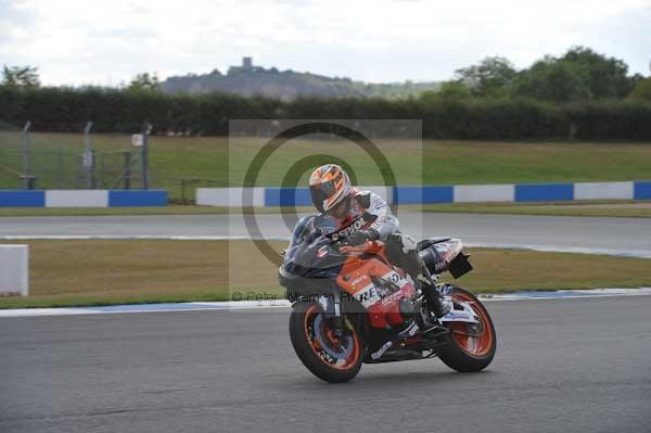 Motorcycle action photographs;donington;donington park leicestershire;donington photographs;event digital images;eventdigitalimages;no limits trackday;peter wileman photography;trackday;trackday digital images;trackday photos