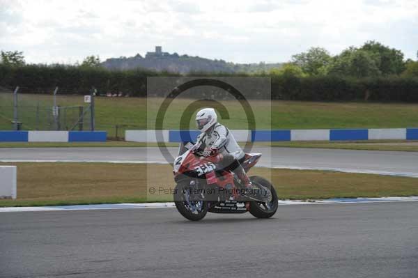 Motorcycle action photographs;donington;donington park leicestershire;donington photographs;event digital images;eventdigitalimages;no limits trackday;peter wileman photography;trackday;trackday digital images;trackday photos