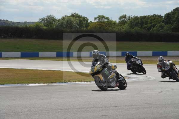 Motorcycle action photographs;donington;donington park leicestershire;donington photographs;event digital images;eventdigitalimages;no limits trackday;peter wileman photography;trackday;trackday digital images;trackday photos