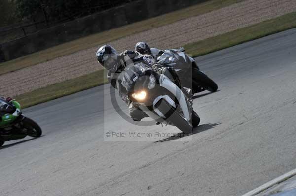 Motorcycle action photographs;donington;donington park leicestershire;donington photographs;event digital images;eventdigitalimages;no limits trackday;peter wileman photography;trackday;trackday digital images;trackday photos