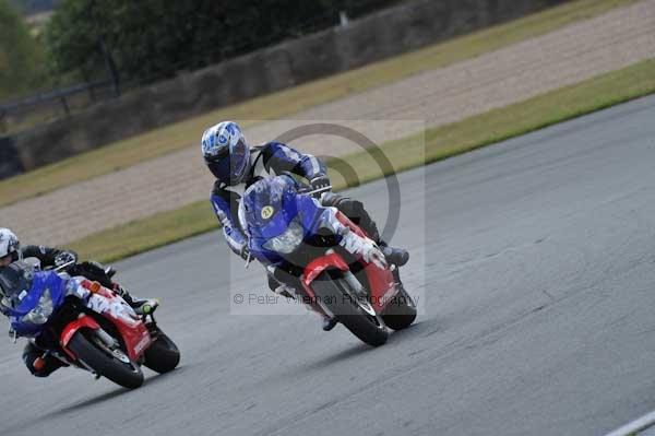 Motorcycle action photographs;donington;donington park leicestershire;donington photographs;event digital images;eventdigitalimages;no limits trackday;peter wileman photography;trackday;trackday digital images;trackday photos