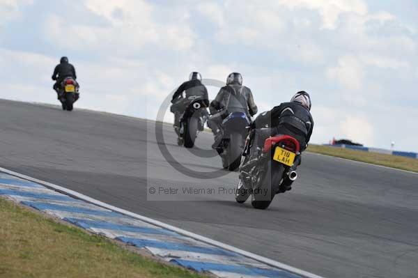 Motorcycle action photographs;donington;donington park leicestershire;donington photographs;event digital images;eventdigitalimages;no limits trackday;peter wileman photography;trackday;trackday digital images;trackday photos
