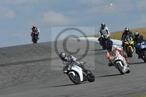 Motorcycle action photographs;donington;donington park leicestershire;donington photographs;event digital images;eventdigitalimages;no limits trackday;peter wileman photography;trackday;trackday digital images;trackday photos
