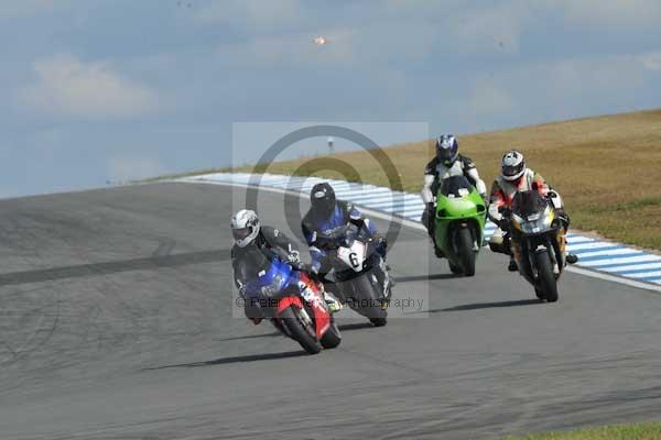 Motorcycle action photographs;donington;donington park leicestershire;donington photographs;event digital images;eventdigitalimages;no limits trackday;peter wileman photography;trackday;trackday digital images;trackday photos