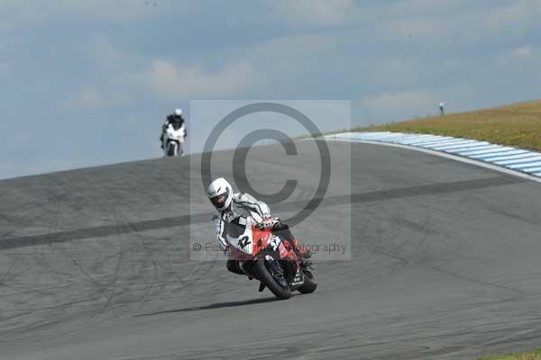 Motorcycle action photographs;donington;donington park leicestershire;donington photographs;event digital images;eventdigitalimages;no limits trackday;peter wileman photography;trackday;trackday digital images;trackday photos