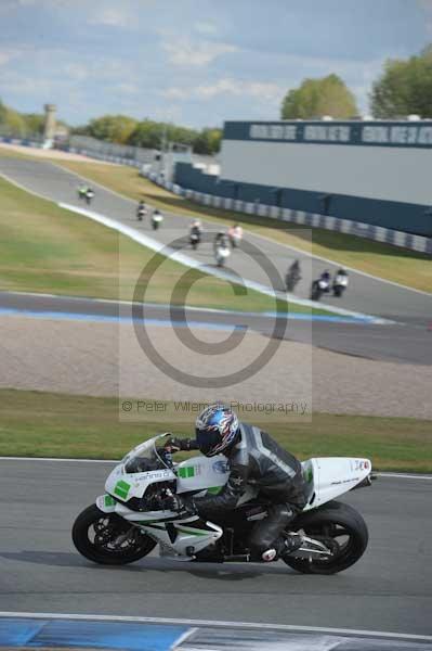 Motorcycle action photographs;donington;donington park leicestershire;donington photographs;event digital images;eventdigitalimages;no limits trackday;peter wileman photography;trackday;trackday digital images;trackday photos