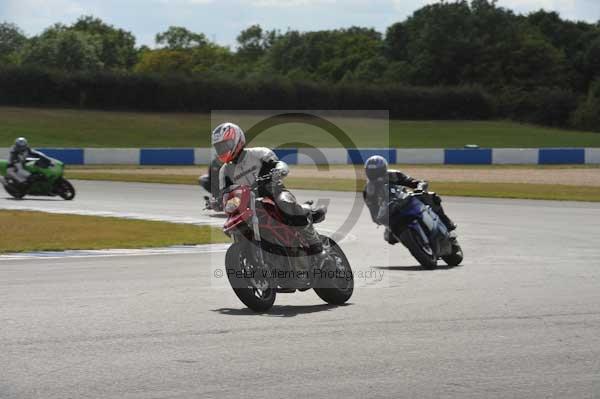 Motorcycle action photographs;donington;donington park leicestershire;donington photographs;event digital images;eventdigitalimages;no limits trackday;peter wileman photography;trackday;trackday digital images;trackday photos