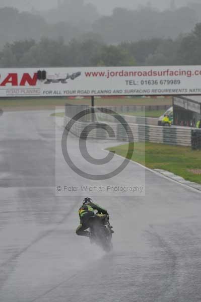 Mallory park Leicestershire;Mallory park photographs;Motorcycle action photographs;event digital images;eventdigitalimages;mallory park;no limits trackday;peter wileman photography;trackday;trackday digital images;trackday photos