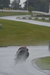 Mallory-park-Leicestershire;Mallory-park-photographs;Motorcycle-action-photographs;event-digital-images;eventdigitalimages;mallory-park;no-limits-trackday;peter-wileman-photography;trackday;trackday-digital-images;trackday-photos
