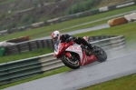 Mallory-park-Leicestershire;Mallory-park-photographs;Motorcycle-action-photographs;event-digital-images;eventdigitalimages;mallory-park;no-limits-trackday;peter-wileman-photography;trackday;trackday-digital-images;trackday-photos