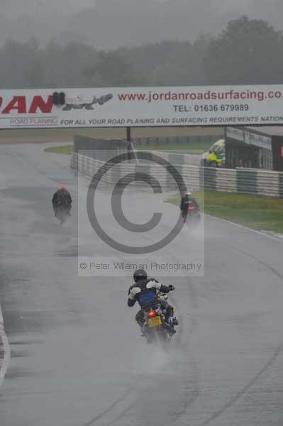 Mallory park Leicestershire;Mallory park photographs;Motorcycle action photographs;event digital images;eventdigitalimages;mallory park;no limits trackday;peter wileman photography;trackday;trackday digital images;trackday photos