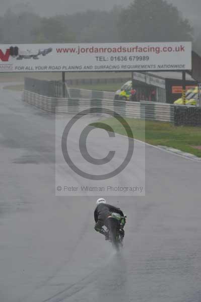 Mallory park Leicestershire;Mallory park photographs;Motorcycle action photographs;event digital images;eventdigitalimages;mallory park;no limits trackday;peter wileman photography;trackday;trackday digital images;trackday photos