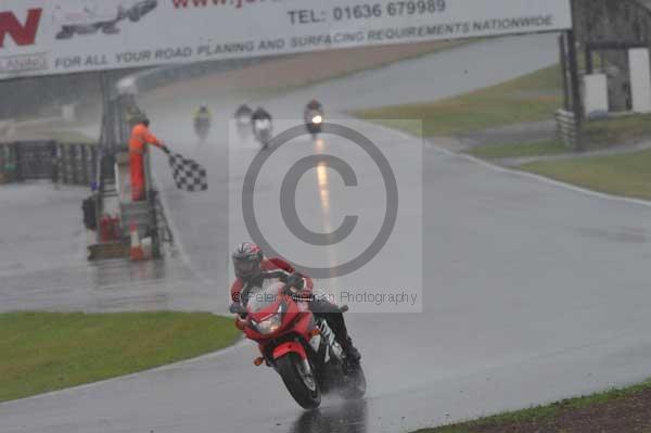 Mallory park Leicestershire;Mallory park photographs;Motorcycle action photographs;event digital images;eventdigitalimages;mallory park;no limits trackday;peter wileman photography;trackday;trackday digital images;trackday photos