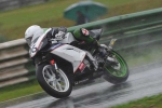 Mallory-park-Leicestershire;Mallory-park-photographs;Motorcycle-action-photographs;event-digital-images;eventdigitalimages;mallory-park;no-limits-trackday;peter-wileman-photography;trackday;trackday-digital-images;trackday-photos