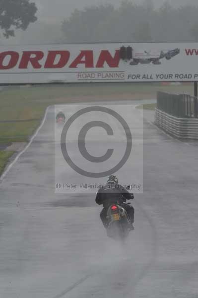 Mallory park Leicestershire;Mallory park photographs;Motorcycle action photographs;event digital images;eventdigitalimages;mallory park;no limits trackday;peter wileman photography;trackday;trackday digital images;trackday photos