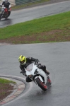 Mallory-park-Leicestershire;Mallory-park-photographs;Motorcycle-action-photographs;event-digital-images;eventdigitalimages;mallory-park;no-limits-trackday;peter-wileman-photography;trackday;trackday-digital-images;trackday-photos