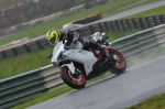 Mallory-park-Leicestershire;Mallory-park-photographs;Motorcycle-action-photographs;event-digital-images;eventdigitalimages;mallory-park;no-limits-trackday;peter-wileman-photography;trackday;trackday-digital-images;trackday-photos