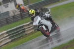 Mallory-park-Leicestershire;Mallory-park-photographs;Motorcycle-action-photographs;event-digital-images;eventdigitalimages;mallory-park;no-limits-trackday;peter-wileman-photography;trackday;trackday-digital-images;trackday-photos