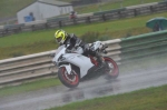 Mallory-park-Leicestershire;Mallory-park-photographs;Motorcycle-action-photographs;event-digital-images;eventdigitalimages;mallory-park;no-limits-trackday;peter-wileman-photography;trackday;trackday-digital-images;trackday-photos