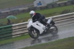 Mallory-park-Leicestershire;Mallory-park-photographs;Motorcycle-action-photographs;event-digital-images;eventdigitalimages;mallory-park;no-limits-trackday;peter-wileman-photography;trackday;trackday-digital-images;trackday-photos
