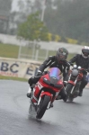 Mallory-park-Leicestershire;Mallory-park-photographs;Motorcycle-action-photographs;event-digital-images;eventdigitalimages;mallory-park;no-limits-trackday;peter-wileman-photography;trackday;trackday-digital-images;trackday-photos