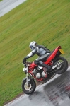 Mallory-park-Leicestershire;Mallory-park-photographs;Motorcycle-action-photographs;event-digital-images;eventdigitalimages;mallory-park;no-limits-trackday;peter-wileman-photography;trackday;trackday-digital-images;trackday-photos