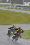 Mallory-park-Leicestershire;Mallory-park-photographs;Motorcycle-action-photographs;event-digital-images;eventdigitalimages;mallory-park;no-limits-trackday;peter-wileman-photography;trackday;trackday-digital-images;trackday-photos