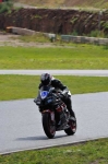 Mallory-park-Leicestershire;Mallory-park-photographs;Motorcycle-action-photographs;event-digital-images;eventdigitalimages;mallory-park;no-limits-trackday;peter-wileman-photography;trackday;trackday-digital-images;trackday-photos