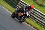Mallory-park-Leicestershire;Mallory-park-photographs;Motorcycle-action-photographs;event-digital-images;eventdigitalimages;mallory-park;no-limits-trackday;peter-wileman-photography;trackday;trackday-digital-images;trackday-photos