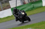 Mallory-park-Leicestershire;Mallory-park-photographs;Motorcycle-action-photographs;event-digital-images;eventdigitalimages;mallory-park;no-limits-trackday;peter-wileman-photography;trackday;trackday-digital-images;trackday-photos