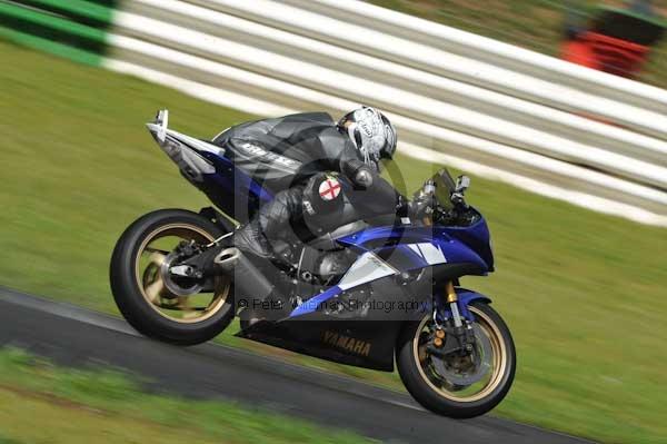 Mallory park Leicestershire;Mallory park photographs;Motorcycle action photographs;event digital images;eventdigitalimages;mallory park;no limits trackday;peter wileman photography;trackday;trackday digital images;trackday photos