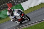 Mallory-park-Leicestershire;Mallory-park-photographs;Motorcycle-action-photographs;event-digital-images;eventdigitalimages;mallory-park;no-limits-trackday;peter-wileman-photography;trackday;trackday-digital-images;trackday-photos