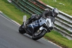 Mallory-park-Leicestershire;Mallory-park-photographs;Motorcycle-action-photographs;event-digital-images;eventdigitalimages;mallory-park;no-limits-trackday;peter-wileman-photography;trackday;trackday-digital-images;trackday-photos