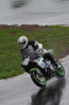 Mallory-park-Leicestershire;Mallory-park-photographs;Motorcycle-action-photographs;event-digital-images;eventdigitalimages;mallory-park;no-limits-trackday;peter-wileman-photography;trackday;trackday-digital-images;trackday-photos
