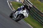 Mallory-park-Leicestershire;Mallory-park-photographs;Motorcycle-action-photographs;event-digital-images;eventdigitalimages;mallory-park;no-limits-trackday;peter-wileman-photography;trackday;trackday-digital-images;trackday-photos