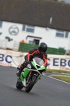 Mallory-park-Leicestershire;Mallory-park-photographs;Motorcycle-action-photographs;event-digital-images;eventdigitalimages;mallory-park;no-limits-trackday;peter-wileman-photography;trackday;trackday-digital-images;trackday-photos