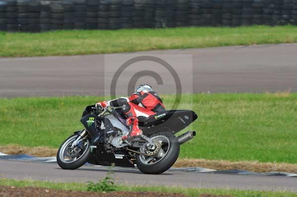Motorcycle action photographs;Rockingham;Rockingham photographs;event digital images;eventdigitalimages;no limits trackday;peter wileman photography;rockingham corby northamptonshire;trackday;trackday digital images;trackday photos